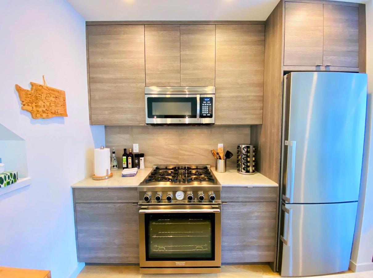 Modern Ballard Townhouse - 92 Walkscore & Rooftop! ซีแอตเทิล ภายนอก รูปภาพ